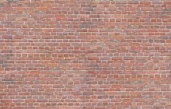 rote-backsteinmauer-